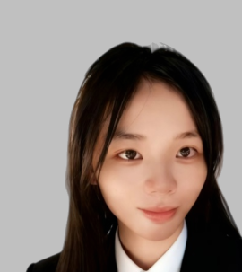 Image of a professional customer service representative of plastic machinery